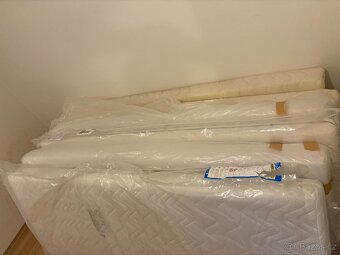 Palanda NOVÁ, patrová kovová postel a matrace - 7