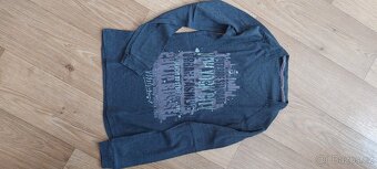 Obleceni damske vel.S - 7