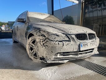 BMW e60 525 tdi - 7