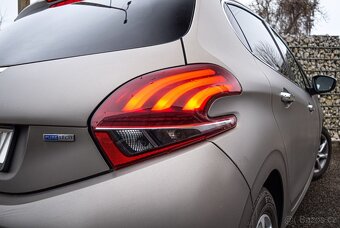 Peugeot 208 1.2 Active 2015 - 7