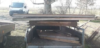 Drevěný prodejni stánek - 7