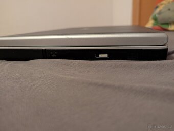 Notebook HP compaq nx9020, funkční, spíše na hraní pro děti - 7