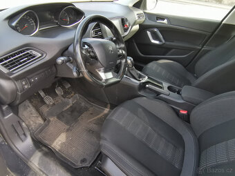 Peugeot 308 Kombi 1.2, 81kW, klimatizace, tempomat, LED - 7