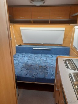 Nezávislý karavan Dethleffs 390 New Line, 4 postele - 7