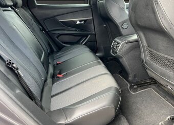 Peugeot 3008 BlueHDi 130 S&S ALLURE EAT8 rok 2022 - 7