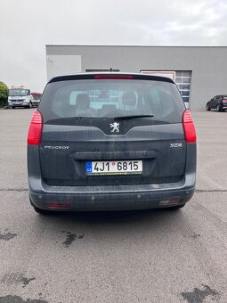 Peugeot 5008 - 7