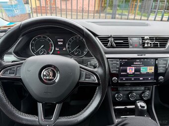 Škoda Superb 2.0 TSI TOP Málo km - 7