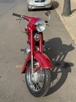 Jawa 250/559 panelka po renovaci - 7