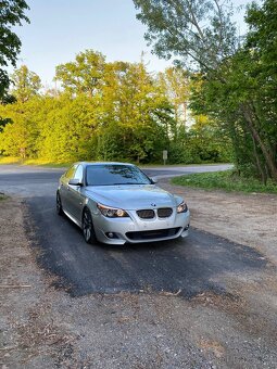 BMW E60 550i LCI M-Paket r. v. 2009 - 7