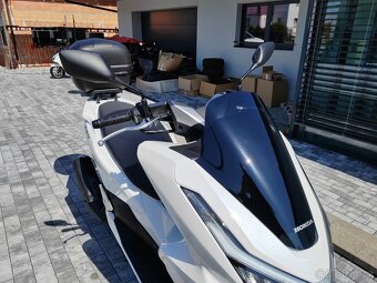Honda Pcx 125 Dx -ČR 6let záruka Bílá - 7