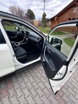 Prodám Toyota Rav 4 Hybrid Exekutiv top 360 JBL pano - 7