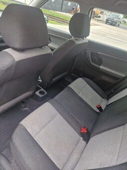 Škoda Fabia 2 kombi 1.4i 16v/MODEL 2011/NOVÁ STK/KLIMA - 7