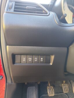 Suzuki Swift - 7