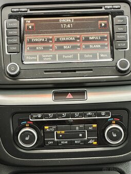 Volkswagen Sharan 2.0TDI DSG PANO XENON NAVI - 7