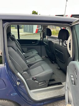 Renault Espace IV 2,0T - 7