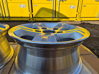 alu disk 7Jx16 et45 Kia Sorento - 7