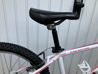 DÍVČÍ KOLO 24 - 7