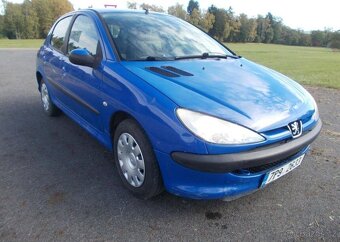 Peugeot 206 1,4 65 KW pravidelný servis benzín manuál 65 kw - 7