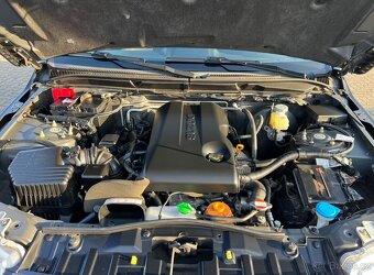 Suzuki Grand Vitara 2,4i benzín 122kw - 7