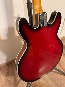 Japonská lubová elektrická kytara Aria - 7