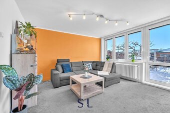 Prodej řadového domu 3+1, 82 m2, s terasou, zahradou a krásn - 7