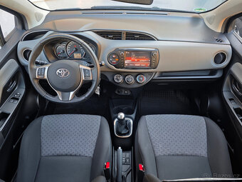 Toyota Yaris 1.0 VVTi Active Kamera Výhřev - 7