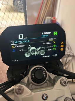 BMW F900r - 7