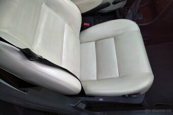 Peugeot 605 2.0 Turbo Benzín, Klima, Servis, Bez Koroze - 7