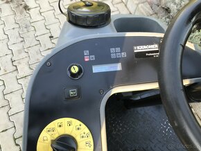 Podlahový myci stroj Karcher B140 R - 7
