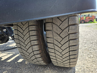 Iveco Daily 35C15 hákový nosič ř.p."B", Nové komplet brzdy - 7