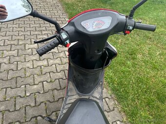 Skůtr 50ccm Rhon - 7