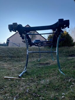 Rám Opel Frontera A sport - 7