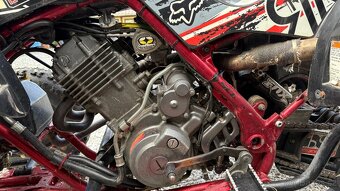 Yamaha raptor 660  SPZ - 7