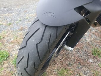 MV Agusta 800 Brutale - 7