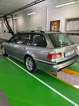 Bmw e39 528i - 7