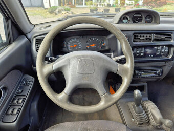 Mitsubishi L200 2.5 TD, 1.MAJITEL, NOVÁ STK, TAŽNÉ - 7