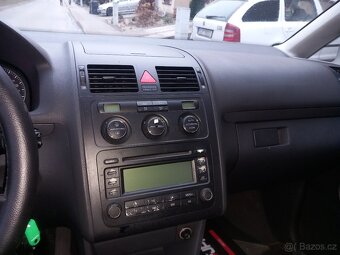 Volkswagen touran - 7