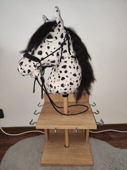 Hobby horse Dalmatine
- 7