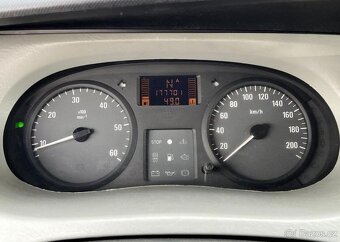 Renault Trafic 2.5DCi 8 MÍST AUTOMAT KLIMA automat 107 kw - 7