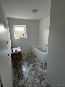 Nový byt na prodej, 4 + kk s půdou 226m2 - 7
