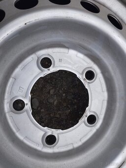 Ocel sada Toyota 7x17 6x139,7 + letní pneu 245/75/17 - 7