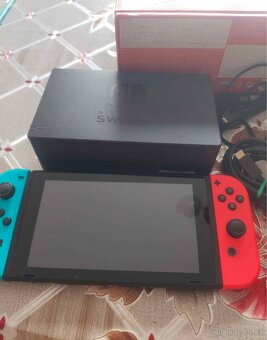 Nintendo SWITCH - 7