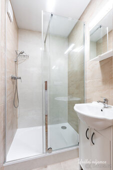 Pronájem bytu 1+kk, Amforová, Stodůlky, 14000 Kč/měs, 22 m2 - 7