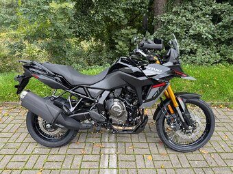 Suzuki V-Strom 800 DE - 7