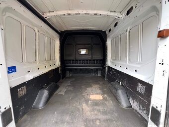 Ford Transit L3 2.2TDCI 92kW 7 míst tažné DPH STK 10/27 - 7