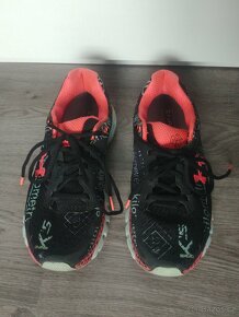 Under Armour W HOVR INFINITE 2 - Běžecké boty na Bluetooth - 7