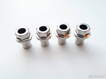 JAWA perak - kompletná sada šroubů - 7