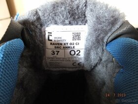 Nové zateplené pracovní kotníkové boty vel. 37. - 7