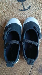 Plátěné sportovní boty, vel 24 - 7