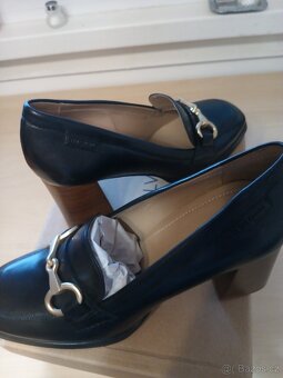 Nové jarní boty, 40 - 7